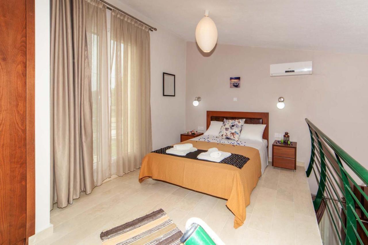 Erosaria Suites Nikiti  Exterior photo