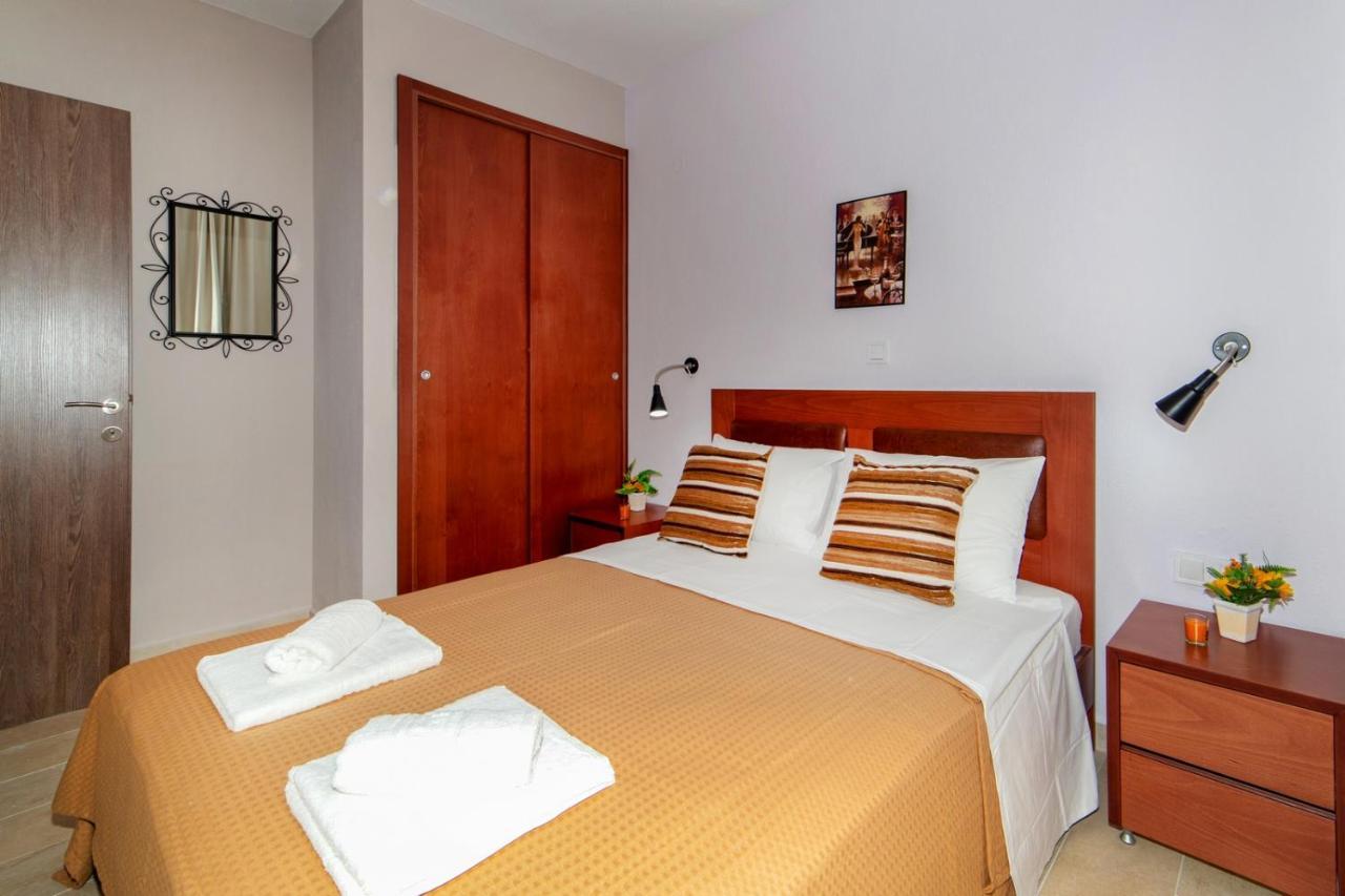 Erosaria Suites Nikiti  Exterior photo