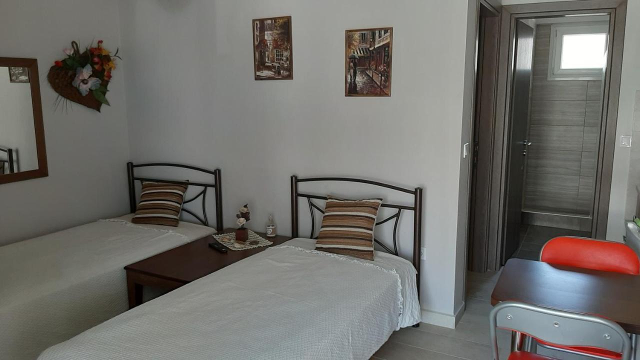 Erosaria Suites Nikiti  Exterior photo